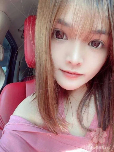 湖南长沙人妻 曾涛 喜欢婚后出轨 骗老公说旅游其实是出去被人操 绿帽老公还帮剃毛献情人！ 1