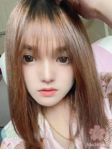 湖南长沙人妻 曾涛 喜欢婚后出轨 骗老公说旅游其实是出去被人操 绿帽老公还帮剃毛献情人！ 2