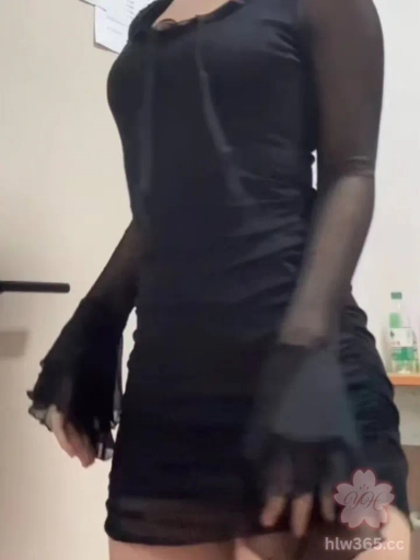 B站可口kiss姐姐私人定制舰长福利 御姐抠逼定制 巨乳黑丝御姐抠逼自慰 纹身识别实锤无疑！ 1