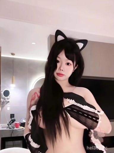抖音巨乳女神 六宝 表面清纯可爱 私下反差母狗 各种JK水手制服私拍裸聊流出 3