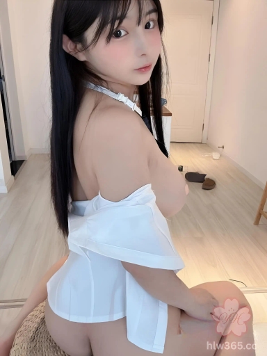 樱井宁宁JK套图三点尽露 福利姬写真湿穴挑逗的福利视频流出 最大尺度淫欲狂飙！ 1