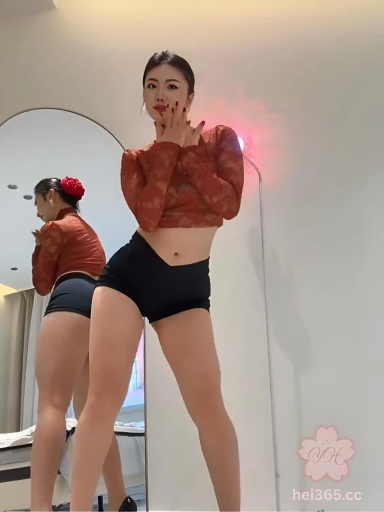 抖音10W健身网红 美式加满 女王私人高价定制裸舞 肥臀热舞嫩穴喷水 私密视频流出！ 1