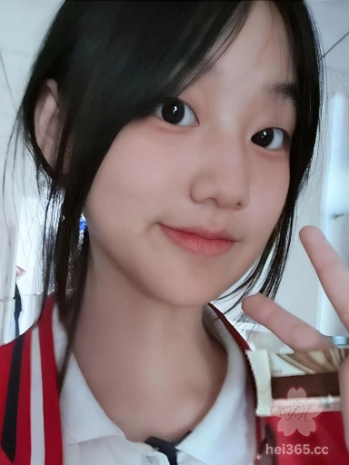 #河北 #王若玮  河北张家口学生妹王若玮自拍门，传言这清纯小妹被男友甜言蜜语迷倒，私密视频被曝流出！ 1