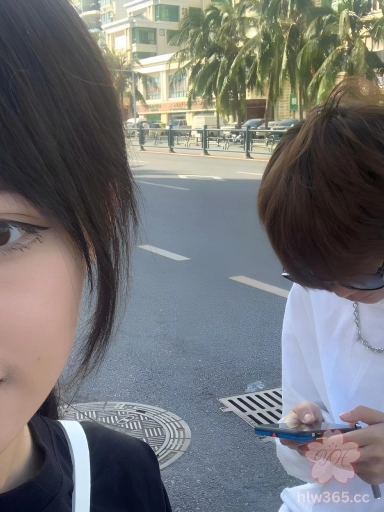 齐婧煊艳照门！抖音17.8万粉丝网红齐婧煊 旧苹果笔记本回收时被发现大量大尺度视图！ 3