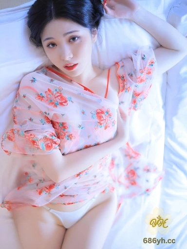 外站博主 妍雨YeonWoo 高颜值巨乳嫩模 25年劲爆新作《Heat》 情趣纱衣丁字裤的湿身诱惑！ 3