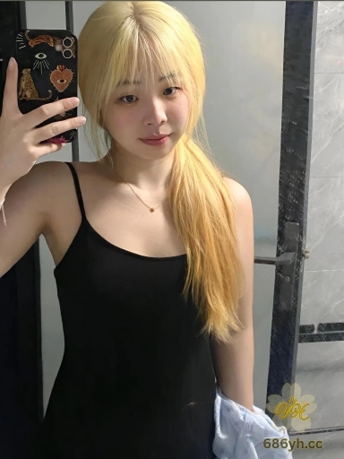 湖南衡阳纹身精神小妹董欣献身社会大哥想要得到好处被大哥爆出 私密视频流出！ 2