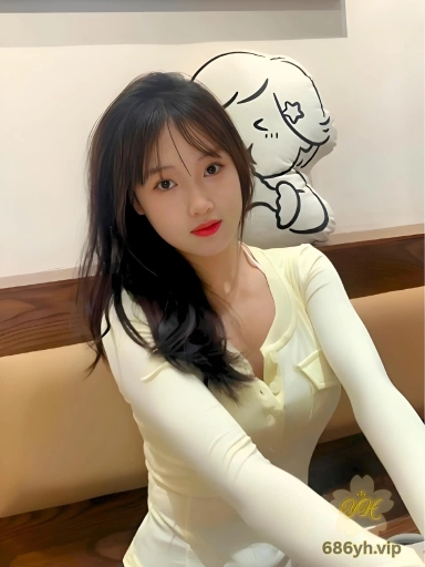 亲爹看黄片上瘾 肉棒冲开花季女儿的处女之地 自家肉便器怼脸口爆 2
