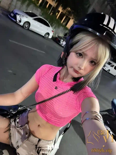 抖音屁小六性爱视频 可甜可咸 勾魂迷人小妖精 粉嫩小穴完美露脸流出 3