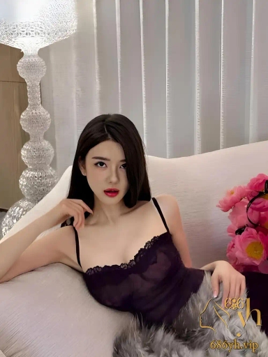 约啪大神Looks199 约炮极品身材网红妹 反差母狗高能对白 强制深喉被操的骚话连篇 3