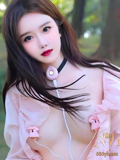 秀人网学生妹 小薯条 粉纱诱惑写真 电动乳夹漏点自慰 沙滩带狗链露出 诱惑十足！ 1