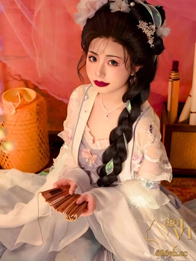 极品COS福利姬 爆机少女喵小吉 古风露出写真 衣衫轻解裸露雪肤酥胸 肥美桃心蜜穴诱人绽放！ 1