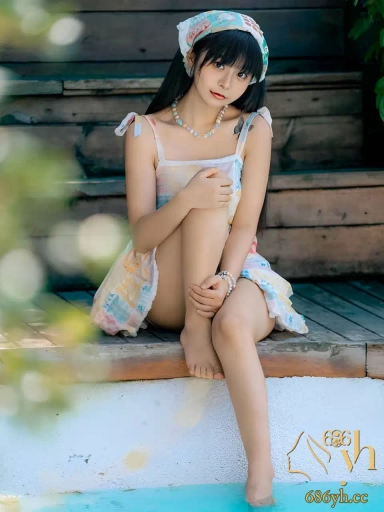 高颜值女神 花音栗子 夏日记忆写真福利 复古吉普车内全裸诱惑 巨乳翘臀美腿玉足反差拉满！ 3
