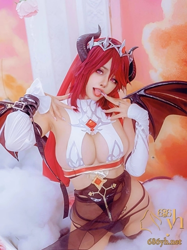 极品福利姬 Byoru 化身顶级魅魔 巨乳翘臀魅魔纹身 诱惑拉满让人欲罢不能 2
