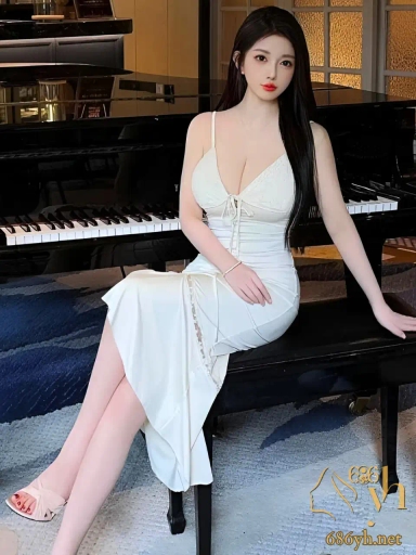 保定理工学院大四学姐 刘莹莹 约炮体育生学弟 紧身短裙凸显曲线 跪地深喉口技高超 1