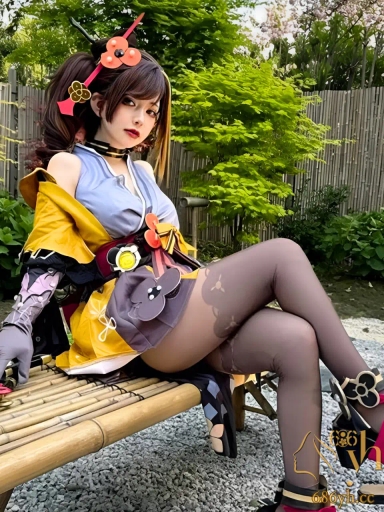B站UP主六二二同学 拥有百万粉丝的cosplayer 露脸自慰小视频 全裸出境 扣逼手法一流 2