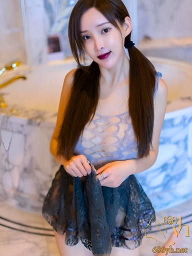 江西上饶星悦丽KTV订台妈咪 黄思圆 变身极品肉便器揉捏巨乳扣逼自拍勾搭色狗订台 1