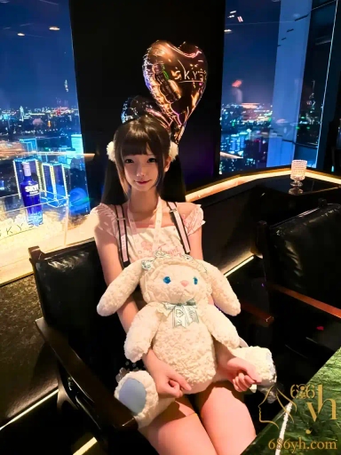 推特清纯福利姬 金币崽 金主3P狂欢特写 穴吐蓝莓反差母狗 用户求瓜 1