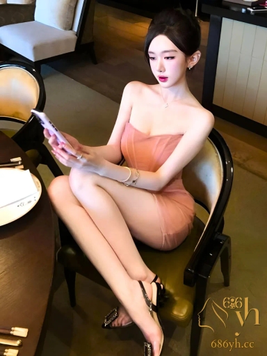 广州深圳数学老师 陈晓林 被渣男前男友变态复仇外泄视频 表情反差极大骚叫不停 2