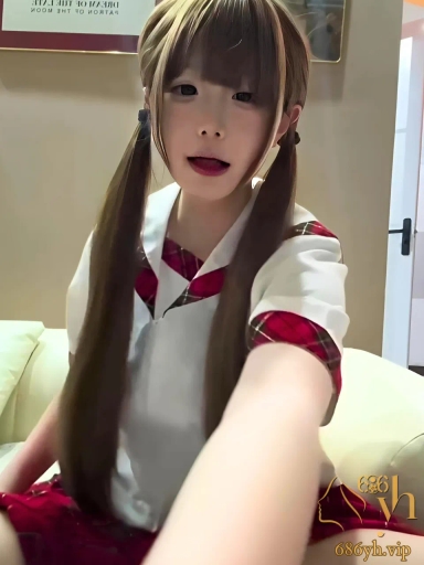 极品福利姬 饱饱咪 JK制服自慰 白浆喷涌粉嫩蜜穴被假屌狠狠调教 高潮来的一次比一次猛烈！ 1