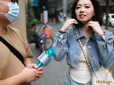 再来一期成人综艺吧 国王游戏的色情惩罚 玩游戏输一次脱件一件衣服 我也想玩 1
