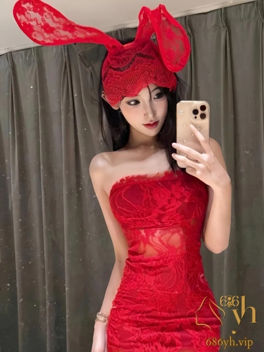 浙江富二代女生 迷恋白皮男 面基旅行沦为Easy girl 心中的白月光成为别人的肉便器 1