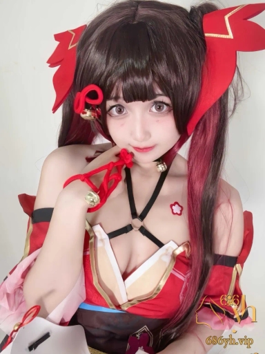 爆乳萌妹网红 溜溜猪 纯欲仙女体瘦奶大 淫装加身秒变骚浪母狗 可欲可甜风格百变 2