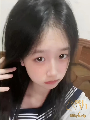 推特顶级颜值福利姬 小苓 私人定制视频曝光 小熊JK制服水手服假屌自慰 2