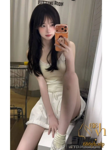 抖音百万网红 一只香 为钱彻底下海 榜一大哥砸10万 秒变反差骚货 用水晶棒爆插嫩逼 3