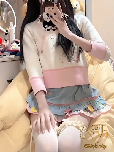 推特高颜值少萝 语语酱 白虎蜜穴搭配双马尾裸舞诱惑 跳蛋蹂躏阴道淫液拉丝 1