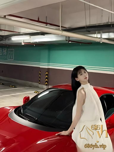 云南小网美 多多 被榜一大哥操翻录片 边自慰边吸屌 人美穴肥超会骚 2