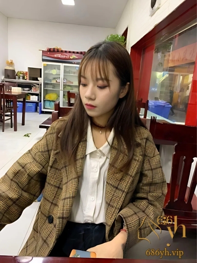 饥渴小情侣出租房性爱实录 胯下口舌侍奉极具反差感 撅臀迎合后入 胴体一览无遗！ 2