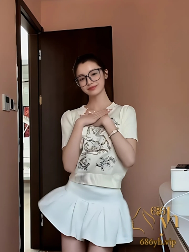 高尔夫瑶 暗黑版合集重磅上线 全网女神发起挑战 翘臀疯狂扭摆 致命魅力点燃欲火！ 3