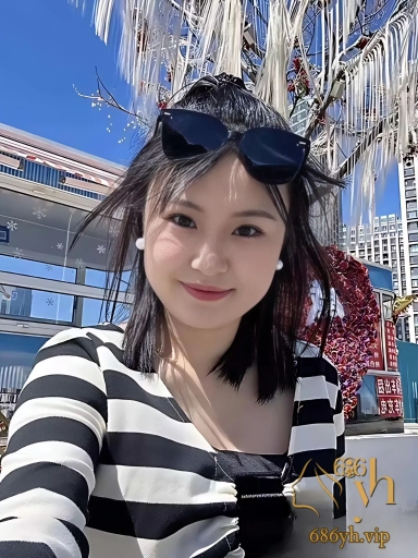 超淫人妻 朱瑞瑞 酒店露脸做爱视频泄密 微胖反差婊黑丝塞嘴吐舌超级淫荡 1