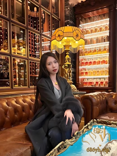 江苏大学反差婊 王珞可 性爱自拍 口交吞屌表情销魂 紧致骚穴无套抽插 1