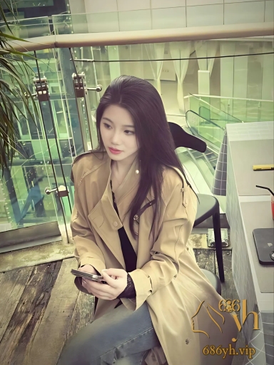 3重庆反差婊 杨梓窈 和男友做爱视频 透着成熟优雅韵味的骚女友床功了得 2