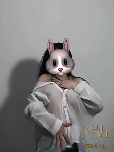 推特西西团队裸舞女神 蚊子 专业裸舞牛仔裤换装 骚浪扭臀炸翻全场！ 2