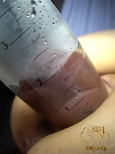 劳动节变态特辑来袭 空中跳伞上演高潮喷水 暴力虐穴真正爽到天上了！ 3