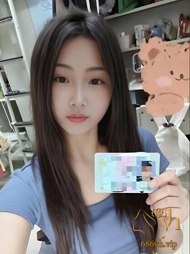 湖南大学生 林潇潇 洗澡自慰大秀 大号假鸡巴疯狂插穴 美乳坚挺诱惑至极 1