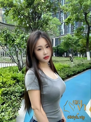 湖南大学生 林潇潇 洗澡自慰大秀 大号假鸡巴疯狂插穴 美乳坚挺诱惑至极 2