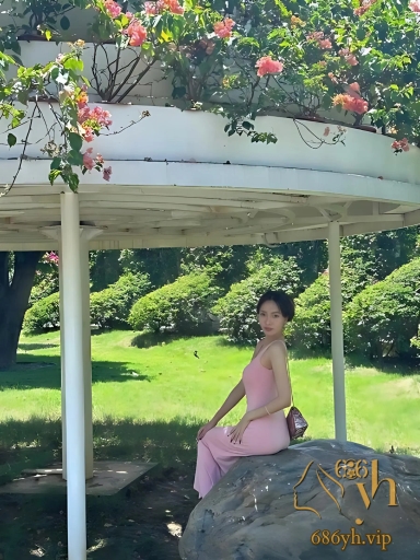 深圳反差婊 李佳栩 不雅自拍 口交后入浪叫发骚 淫语狂飙情绪价值拉满 1