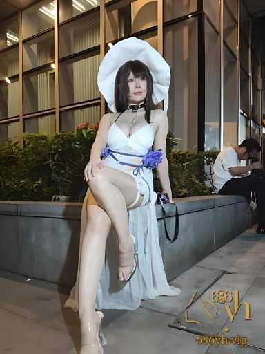 广州 萤火虫漫展 惊爆群体猥亵事件 黑丝女Coser被围拍蹂躏玉足 3