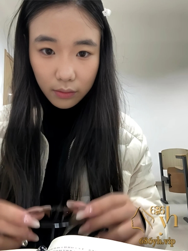 极品女大 lucy2027 发情直播自慰玩弄阴核 厕所教室当抖加 关上门直接开挖！ 1
