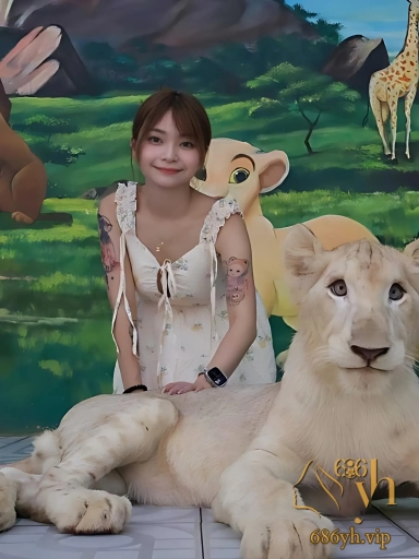 超淫情侣私拍泄密 反差母狗本性全开 穿情趣戴狗链 疯狂骑乘榨精 3