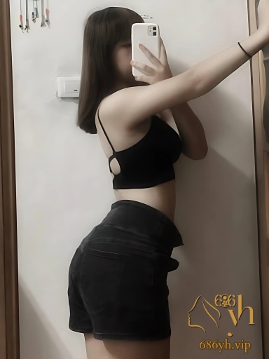 巨乳学生妹 张昕月 情侣自拍 手口并用服侍男友肉棒 表情饥渴吐舌发骚 2