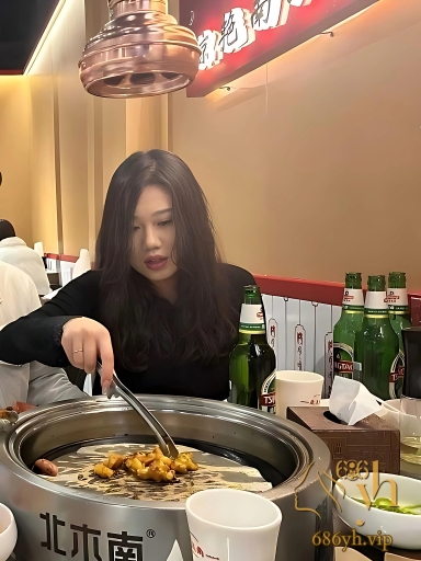 山东大波浪御姐 丁诗瑜 做爱视频泄密 高冷气质的她床上竟如此下贱 1