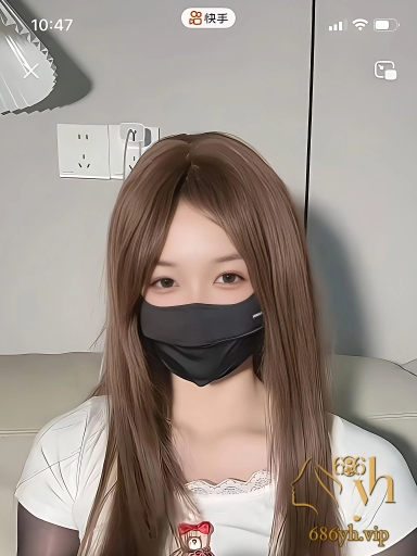 探花女主 美玲饱饱与涂涂小布 强势回归 探花偷拍走红后开启网红之路 万人求资源！ 2