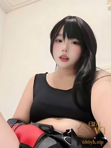 推特白虎蜜穴 兔宝大人 赛车手套装金主激情后入 美乳肆意蹂躏浪叫发骚！ 1