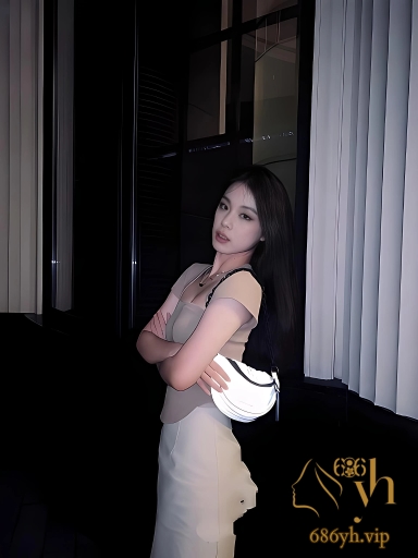 广州美术学院女大 不雅视频外泄 在酒店与单男肌肤交欢 被多姿势狂操彻底征服！ 3