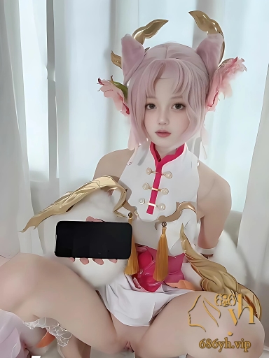 白虎网黄 少萝砂糖 Cos嫦娥拒霜思 玩具自慰肆意抽插 仙女浪态直击心扉 2