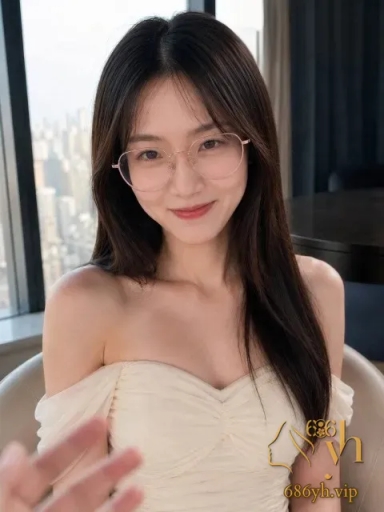 哈医大校花 宦雅昕 三里屯3P过程解说 清冷女神被口爆调教 铁证实锤母狗真面目！ 1